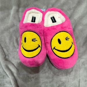 Joe Boxer Pink and White Slippers